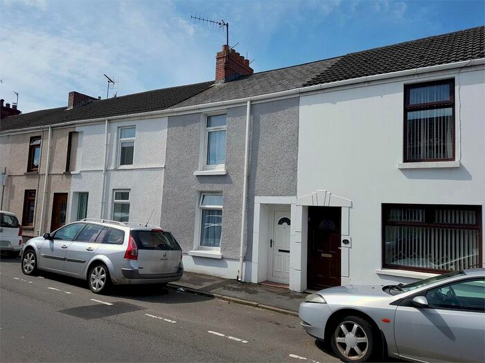 2 Bedroom Cottage To Rent In Upper William Street, Llanelli, SA15