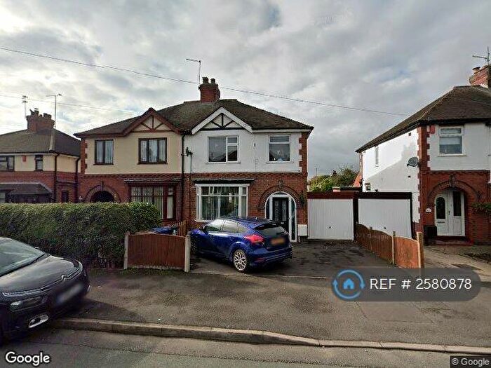 3 Bedroom Semi-Detached House To Rent In Reeves Avenue, Newcastle-Under-Lyme, ST5