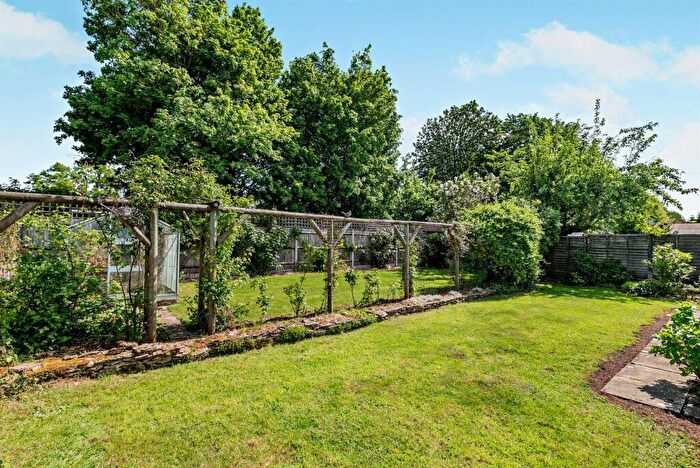 4 Bedroom Detached House For Sale In Cherry Tree Drive, Cirencester, GL7
