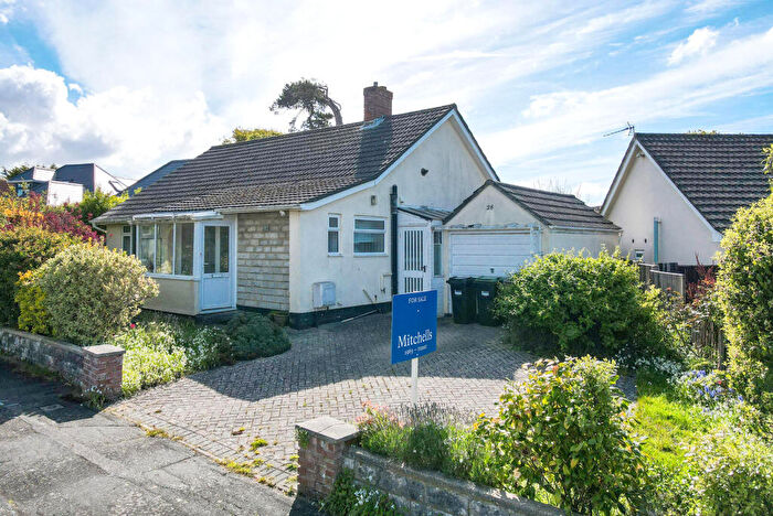 3 Bedroom Detached Bungalow For Sale In Barton Drive, Barton On Sea, BH25