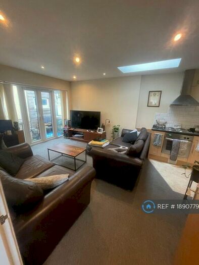 1 Bedroom Flat To Rent In Upton Villa, Bristol, BS3