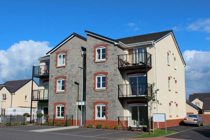 1 Bedroom Flat To Rent In Heol Gruffydd, Rhydyfelin, Pontypridd, CF37