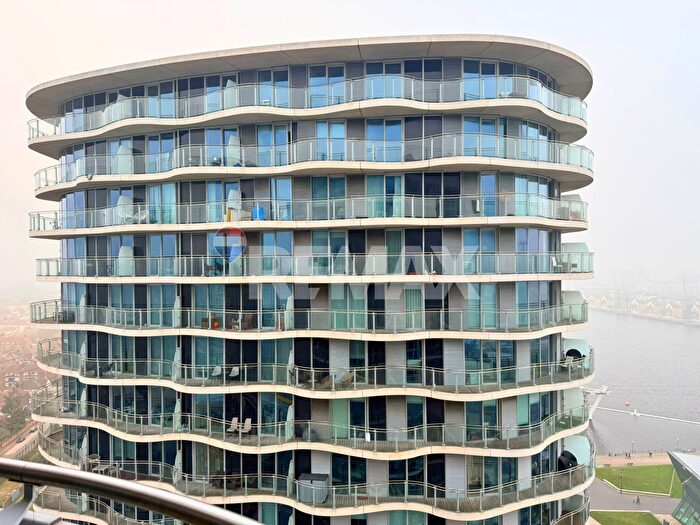 3 Bedroom Flat To Rent In Tidal Basin Road, London, E16