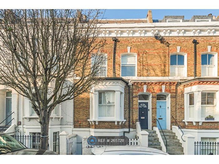 1 Bedroom Flat To Rent In Mallinson Road, London, SW11