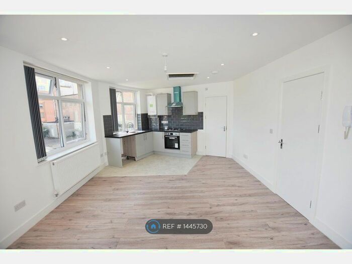 2 Bedroom Flat To Rent In Rectory Lane, Sidcup, DA14