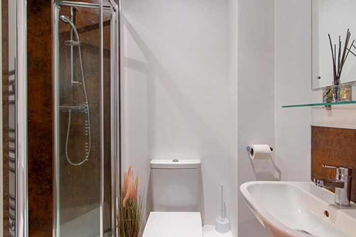 5 Bedroom Flat To Rent In Orital House, Ilkeston Road, Nottingham, NG7