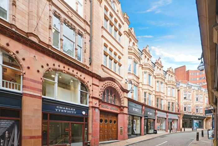 2 Bedroom Flat For Sale In Cannon Street, Birmingham, West Midlands, B2