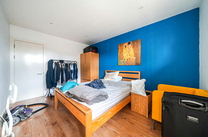 1 Bedroom Apartment For Sale In Whitworth Street West, Manchester, Greater Manchester, M1