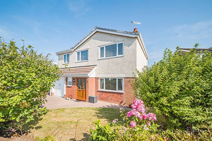 4 Bedroom Detached House For Sale In Millands Close, Newton, Swansea, SA3