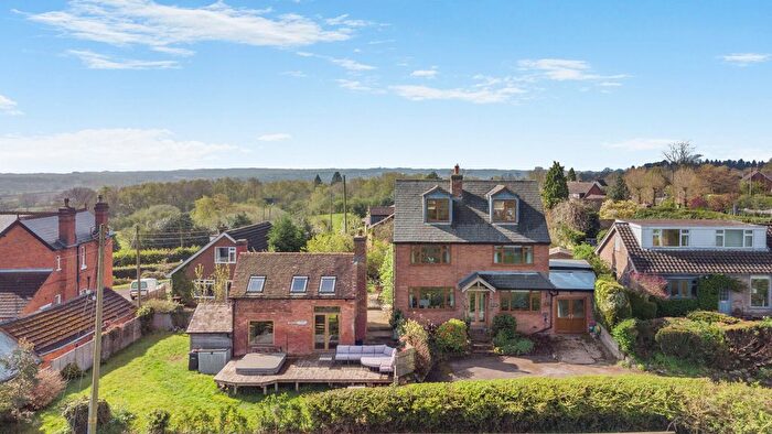 4 Bedroom Detached House For Sale In Rockwell Lane, Rowney Green, Alvechurch, B48