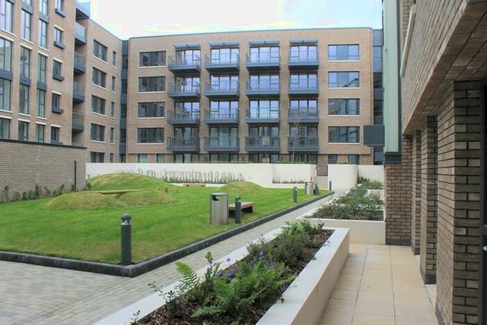 2 Bedroom Flat To Rent In Aurora Point, Plough Way, London, SE16