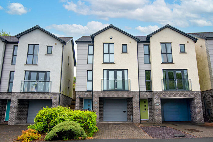 3 Bedroom Town House For Sale In Vicarage Drive, Kendal, Cumbria, LA9