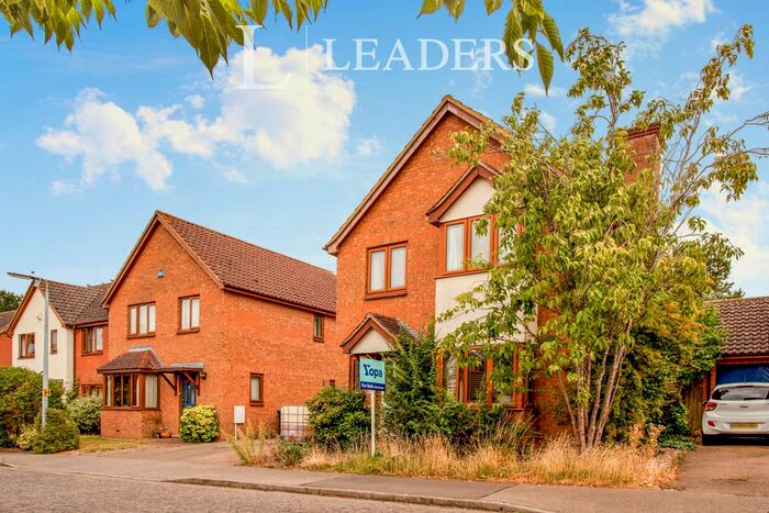 3 Bedroom Detached House To Rent In Goodliffe Avenue, Balsham, Cambridge, CB21