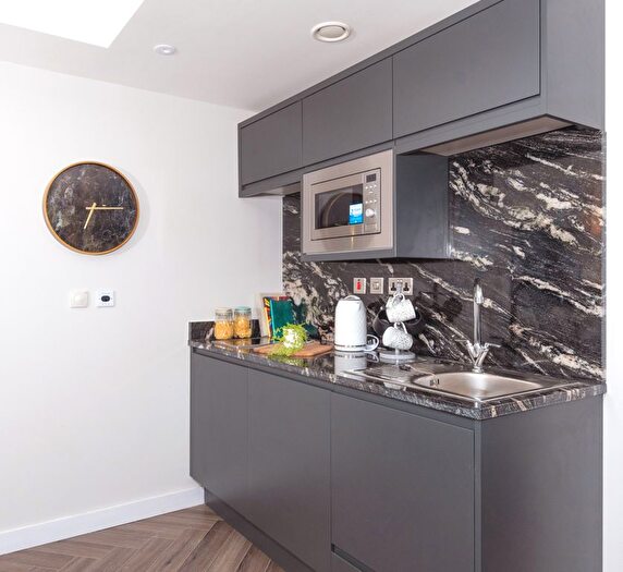 1 Bedroom Flat For Sale In Luxury Liverpool Apartment, Liverpool, L2
