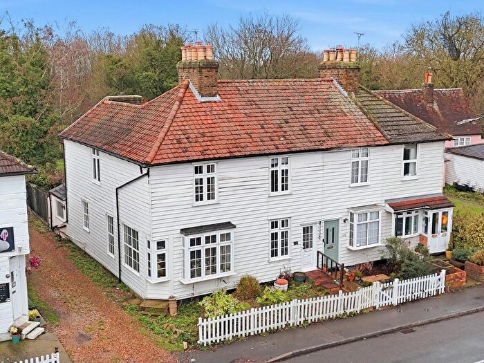 3 Bedroom End Of Terrace House For Sale In Lambourne Road, Chigwell, IG7