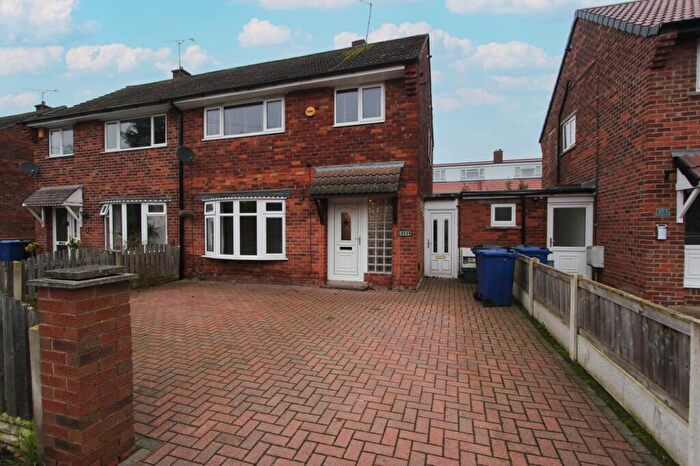 3 Bedroom Semi Detached House To Rent In St Wilfrids Road, Bessacarr, Doncaster, DN4