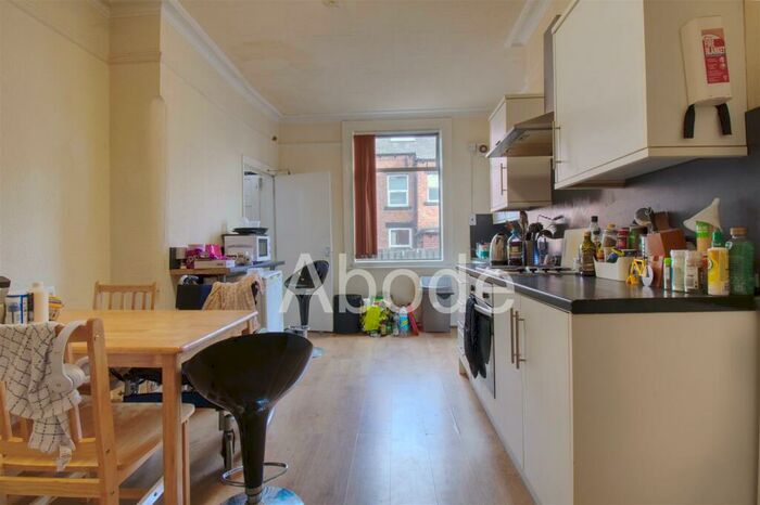 5 Bedroom House To Rent In Richmond Avenue, Hyde Park, Leeds, LS6