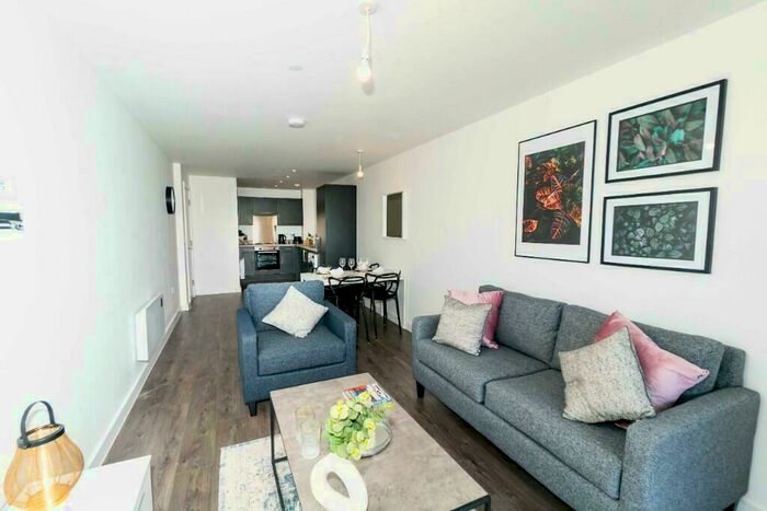 2 Bedroom Apartment To Rent In City Residence, Liverpool, Merseyside, L5