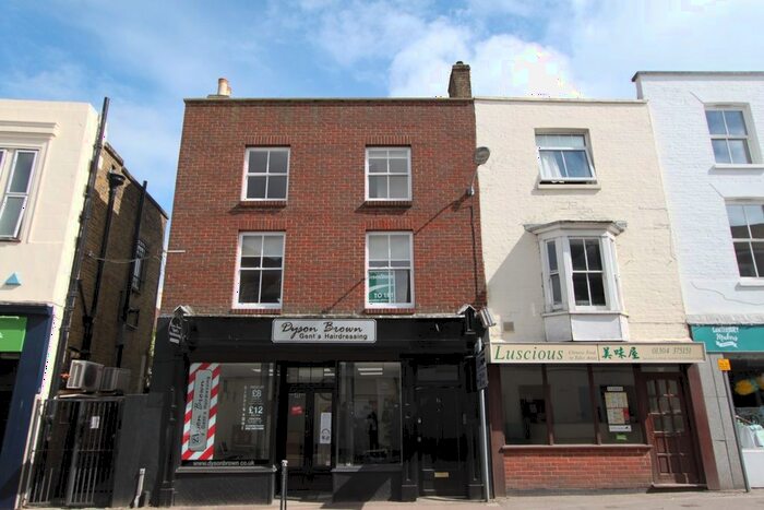 2 Bedroom Maisonette To Rent In Broad Street, Deal, CT14