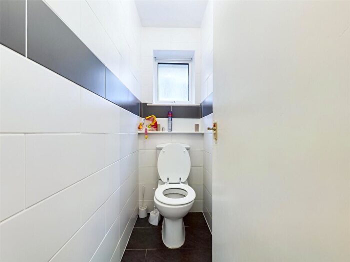 5 Bedroom Semi-Detached House To Rent In Wolverstone Drive, Brighton, BN1
