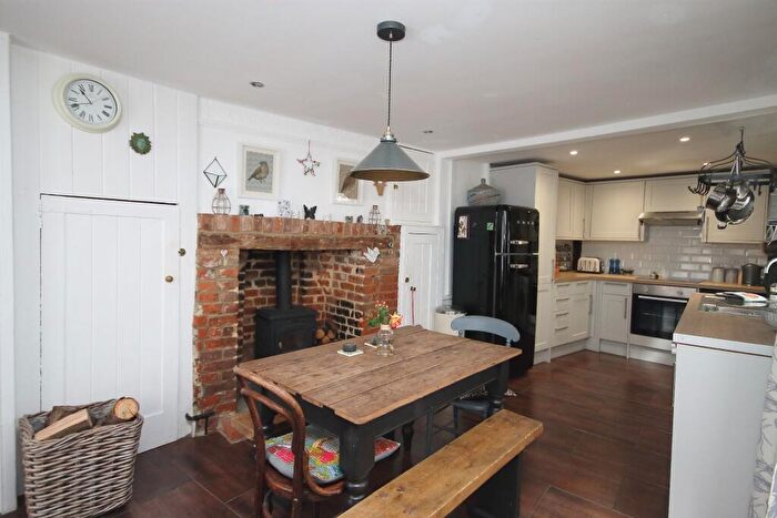 2 Bedroom Terraced House To Rent In Tanners Street, Faversham, Kent, ME13