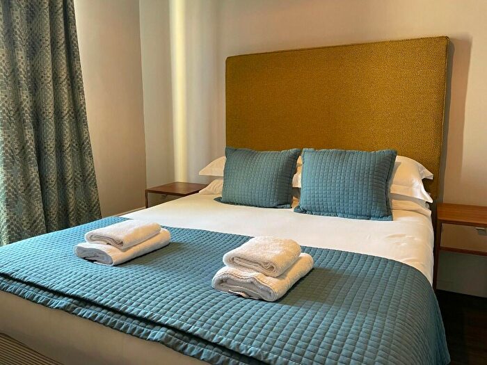 2 Bedroom Serviced Apartments To Rent In Charlotte Street, Bristol, BS1