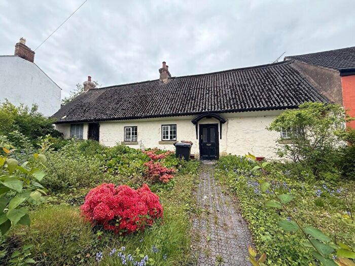 3 Bedroom Cottage For Sale In Derby Road, Caergwrle, Flintshire, LL12