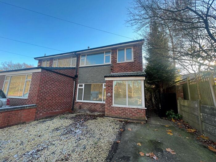 3 Bedroom Semi Detached House To Rent In Turncroft Lane, SK1