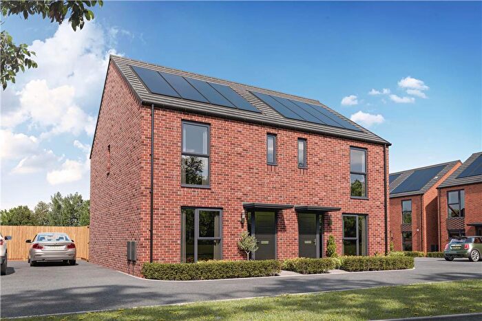 3 Bedroom Semi-Detached House For Sale In Bristol Road South, Longbridge, B45