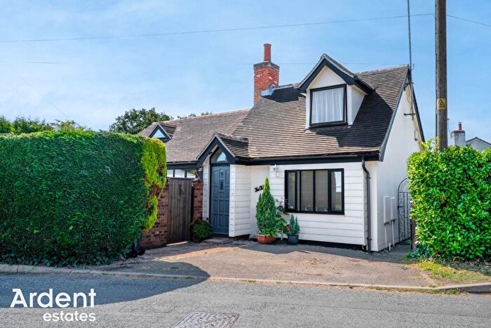 3 Bedroom Detached House For Sale In Blacksmith Lane, Wickham Bishops, CM8