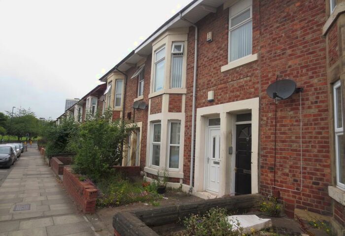 6 Bedroom Maisonette To Rent In Warwick Street, Heaton, Newcastle Upon Tyne, NE6