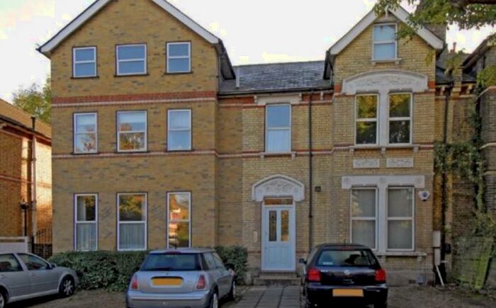 2 Bedroom Apartment To Rent In Barnmead Road, Beckenham, BR3