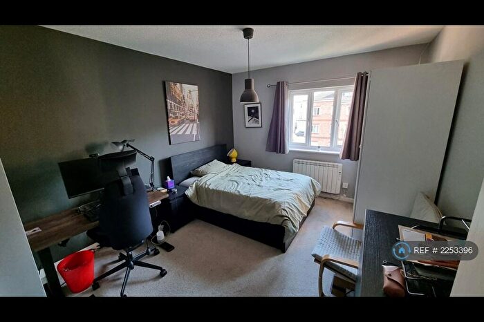 2 Bedroom Flat To Rent In Charlotte Street, Leamington Spa, CV31