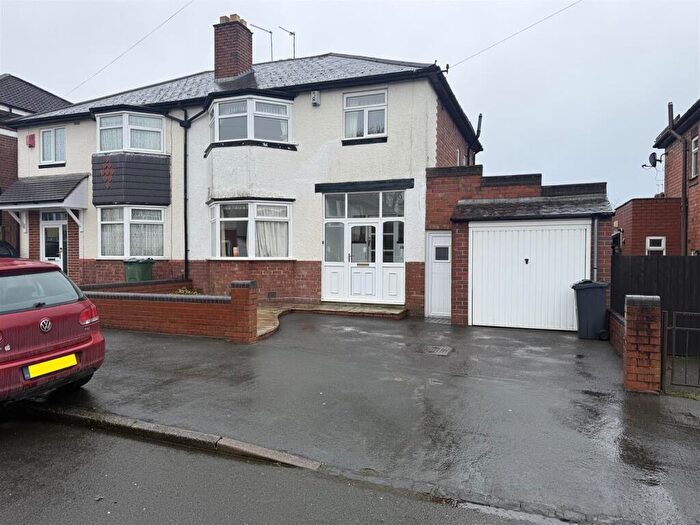 3 Bedroom House For Sale In Hadley Street, Oldbury, B68