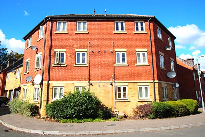 1 Bedroom Flat For Sale In Chapman Road, Wellingborough, NN8