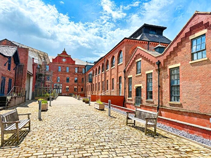 3 Bedroom Apartment For Sale In Flat Queens Brewery Court, Moss Lane West, Stretford, Manchester, M15