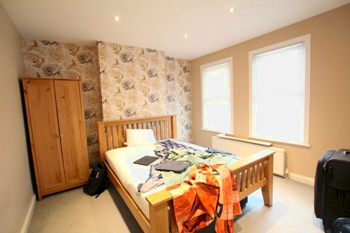 3 Bedroom Terraced House To Rent In Shakespeare Road, Gillingham ME7