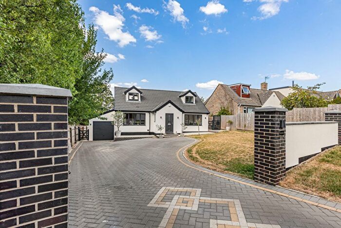 5 Bedroom Detached House For Sale In Rosehill, Green Lane, North Leigh, OX29