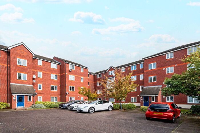 1 Bedroom Flat To Rent In Tideside Court, Woolwich, London, SE18