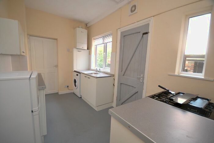 1 Bedroom Flat To Rent In Wellington Street, Nottingham, NG3