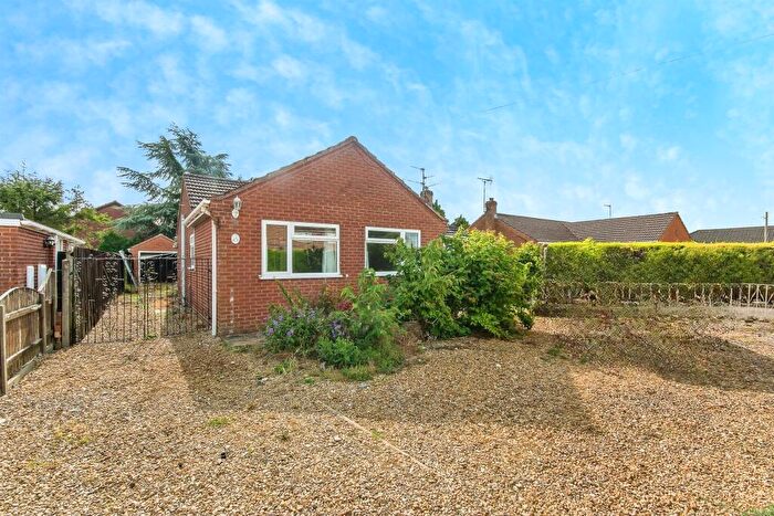 3 Bedroom Detached Bungalow For Sale In Cranmore Lane, Holbeach, Spalding, PE12