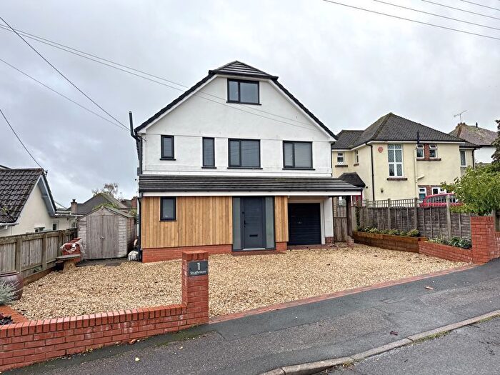 4 Bedroom Detached House For Sale In Newlands Road, Sidmouth, EX10
