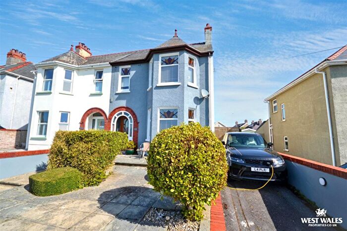 3 Bedroom Semi Detached House For Sale In Pill Lane, Milford Haven, SA73