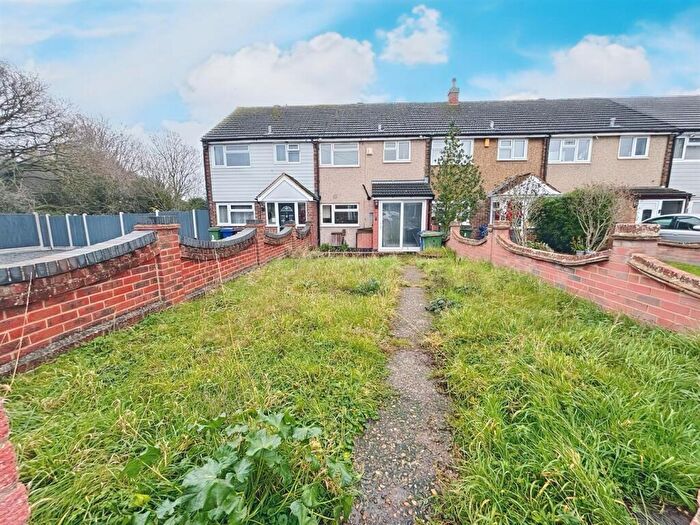 3 Bedroom Terraced House For Sale In Linley Close, East Tilbury, RM18