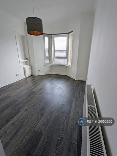 2 Bedroom Flat To Rent In Mckerrell Street, Paisley, PA1