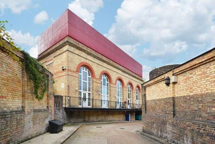 1 Bedroom Flat To Rent In Pump House Close, London, SE16