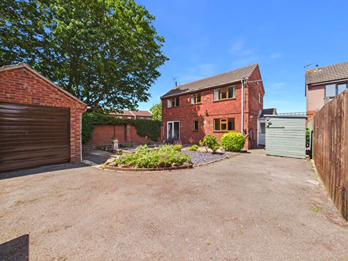 3 Bedroom Detached House For Sale In Medina Close, Alvaston, DE24
