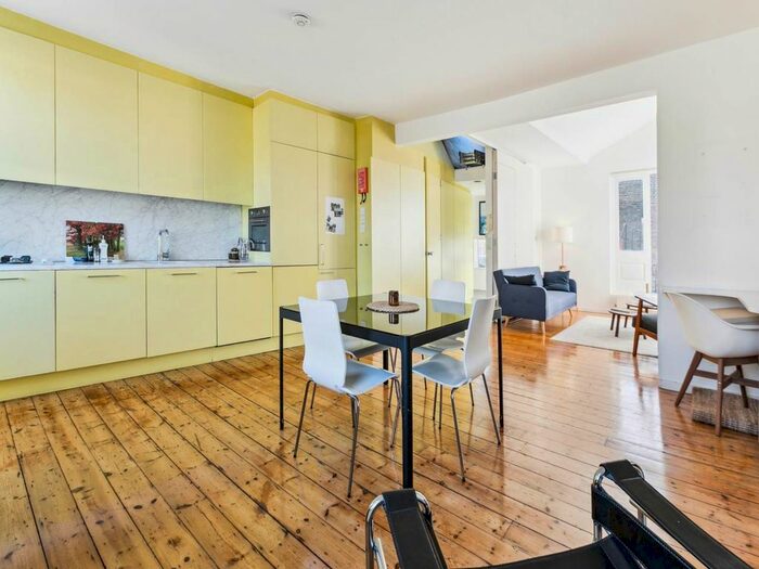 1 Bedroom Flat To Rent In Portobello Road, London, W11