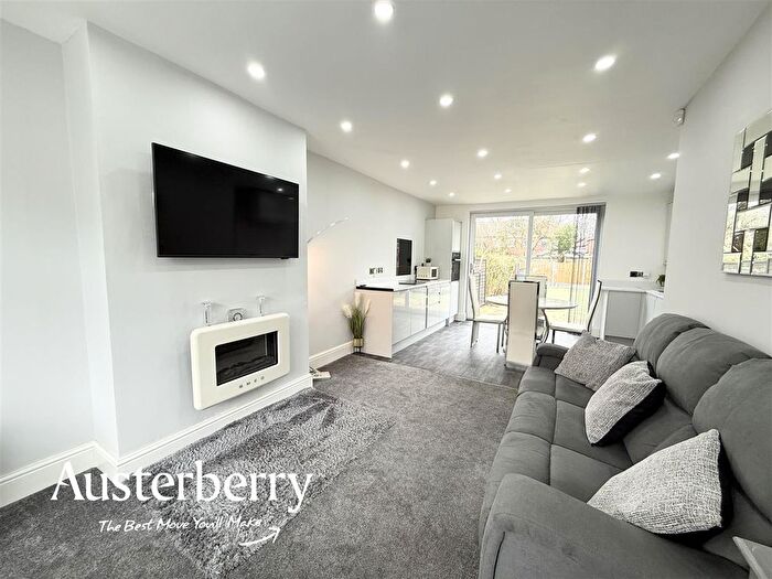 2 Bedroom Semi-detached House For Sale In Werrington Road, Bucknall, Stoke-On-Trent, ST2