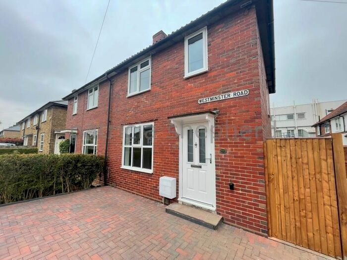 3 Bedroom Property To Rent In Westminster Road, Sutton, SM1